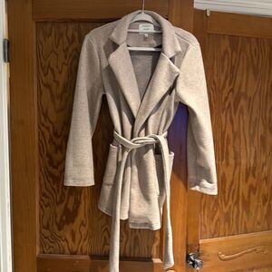 SOLD Iris jacket beautiful oatmeal color size small
